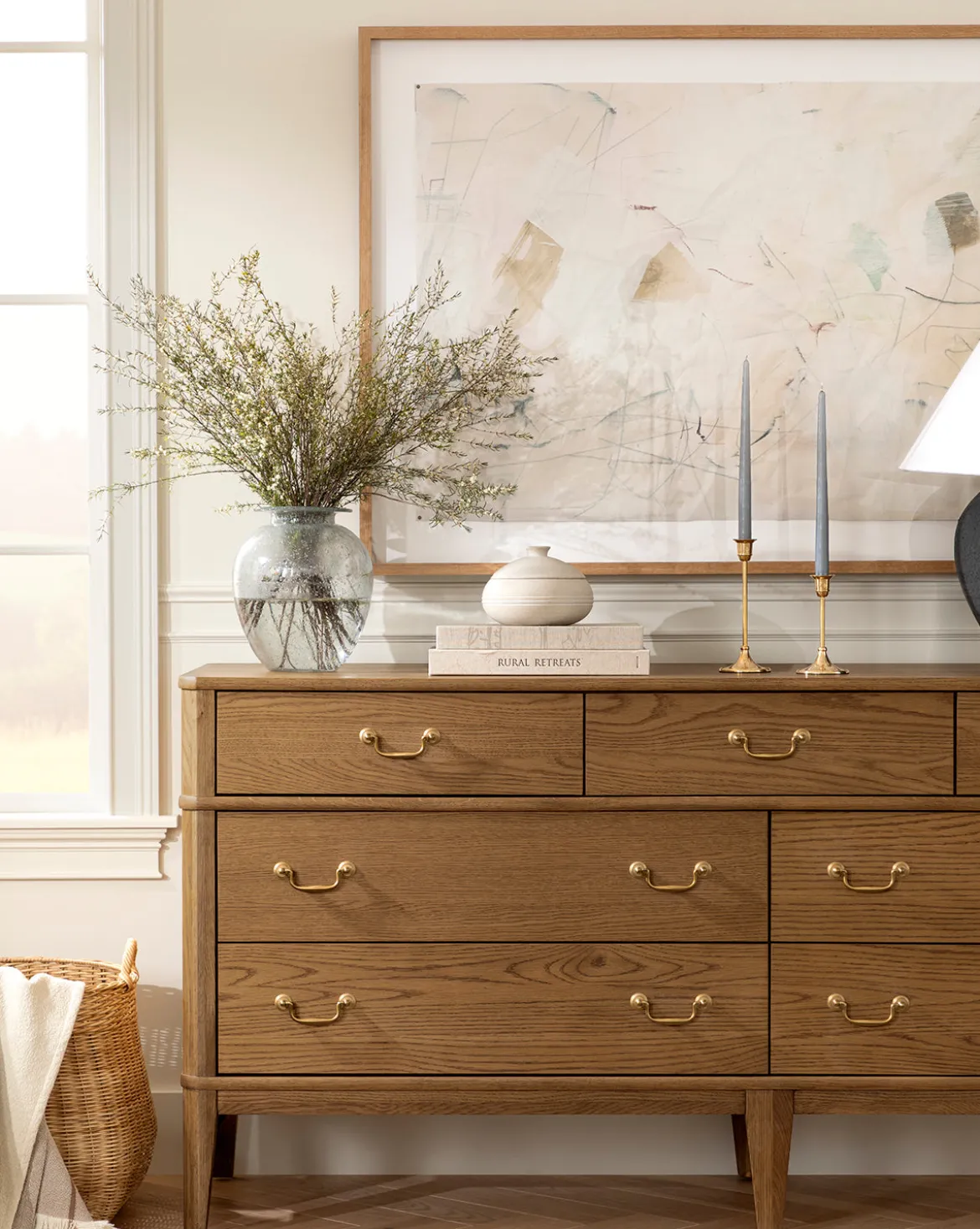 Alessandra Dresser