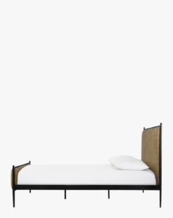 Alexander Bed