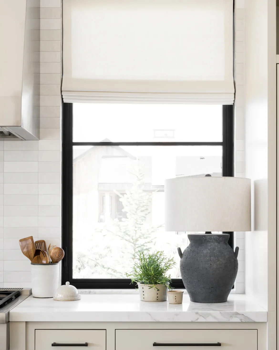 Anza Table Lamp