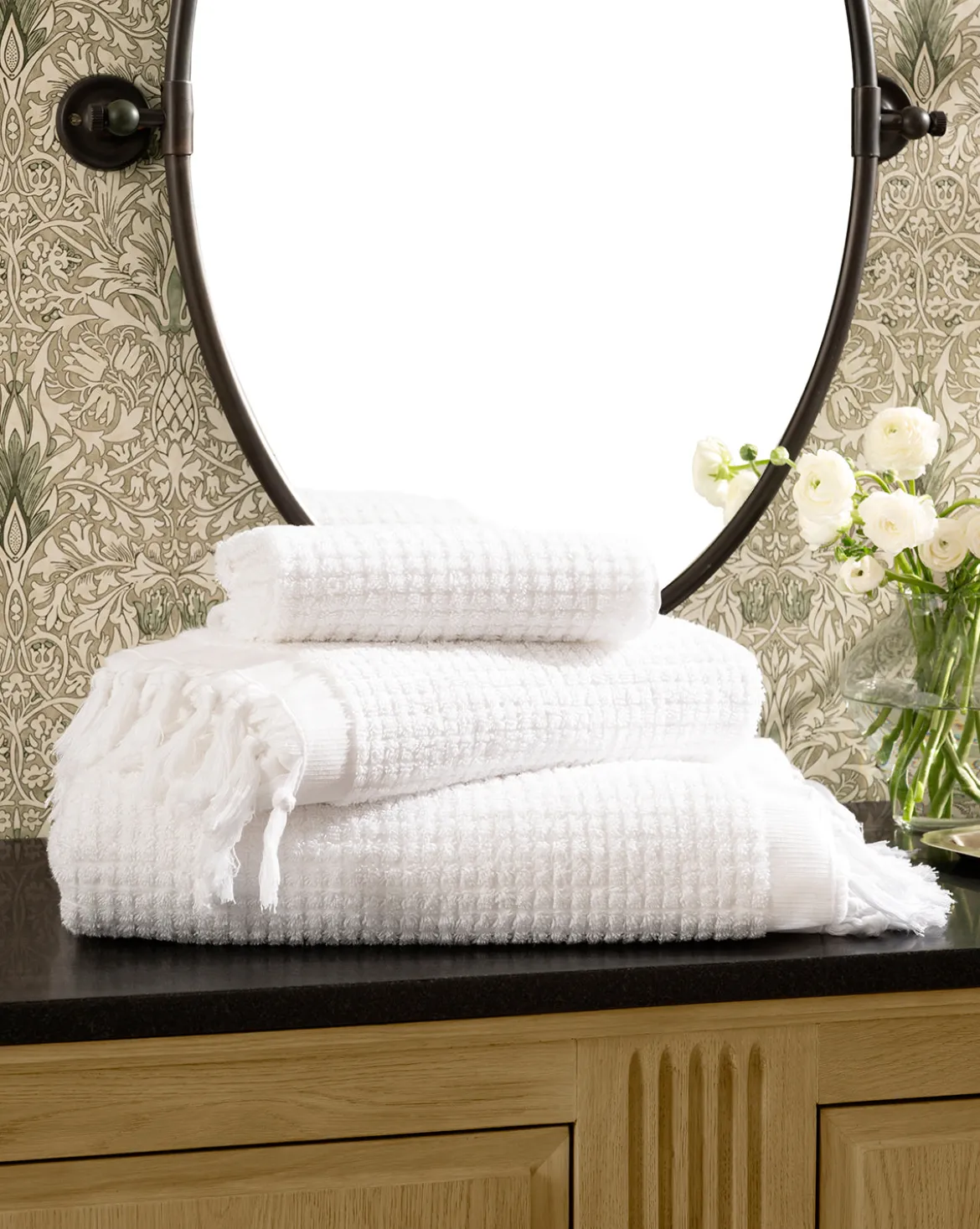 Anzio Organic Bath Collection