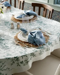 Arboretum Floral Tablecloth