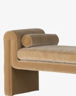 Ashlyn Bench