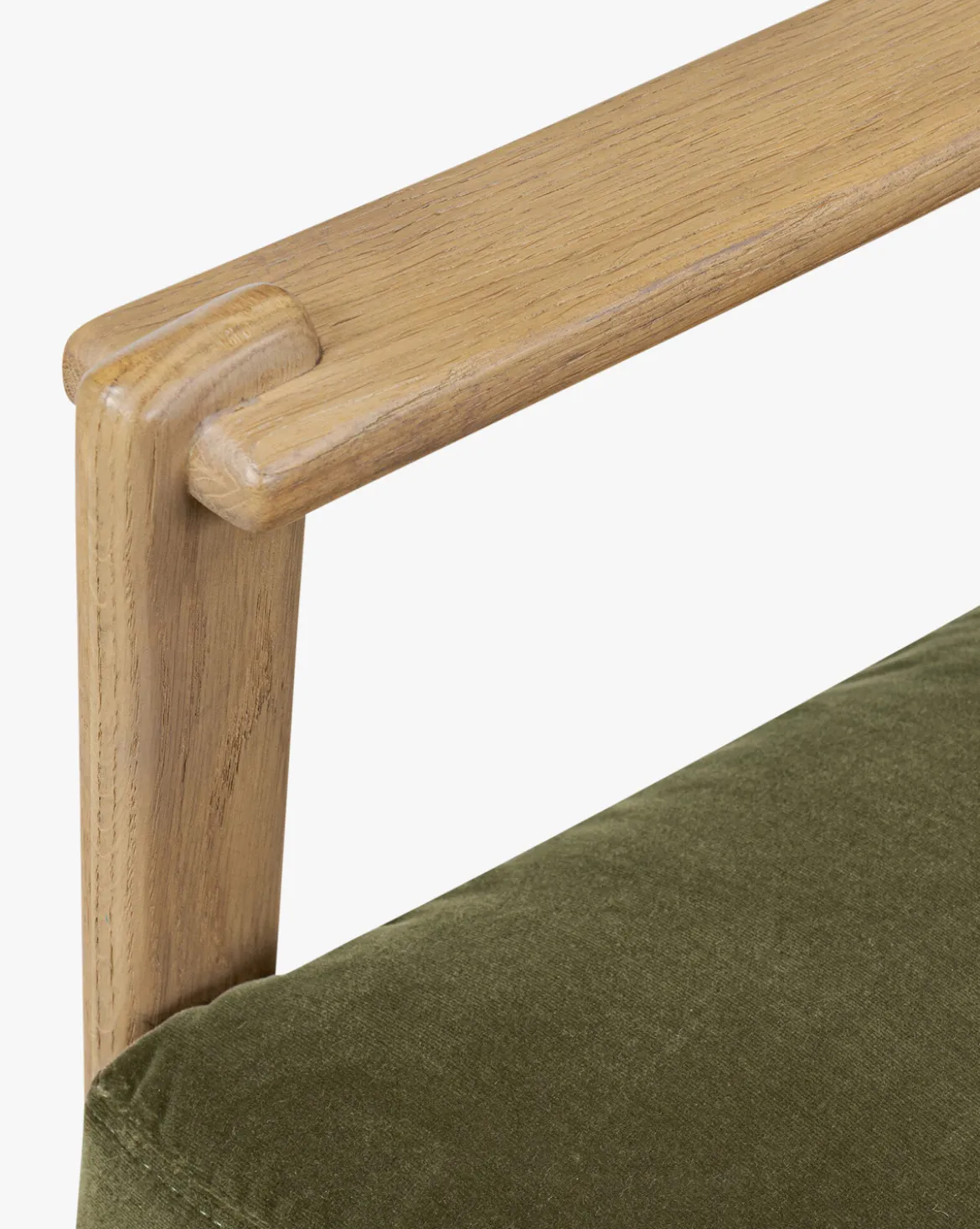 Athena Lounge Chair