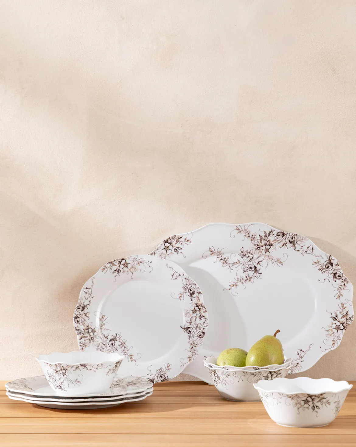 Avondale Melamine Serving Bowl