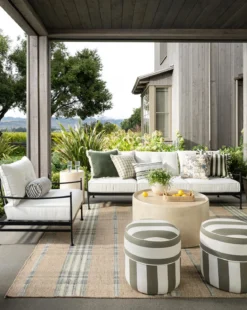 Berkeley Handwoven Indoor/Outdoor Rug
