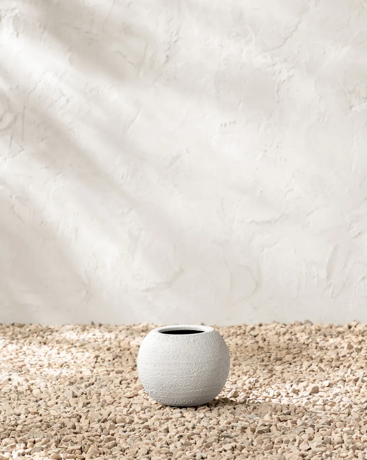 Bodie Fiberstone Planter
