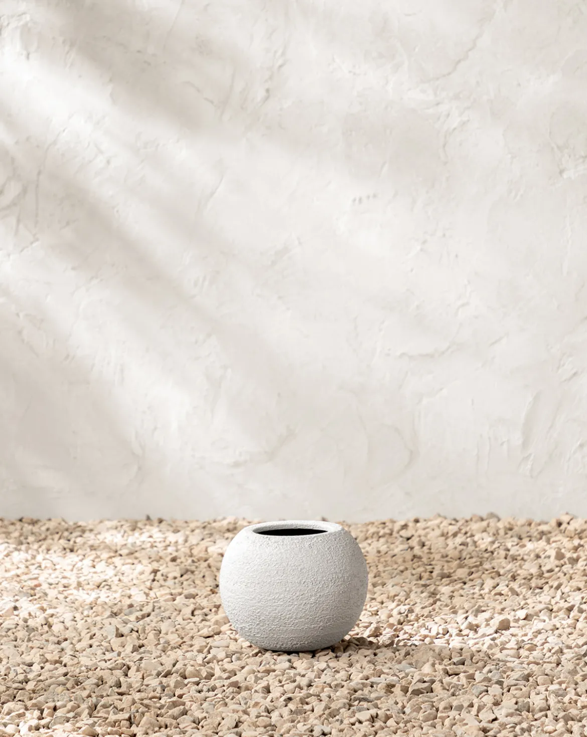 Bodie Fiberstone Planter