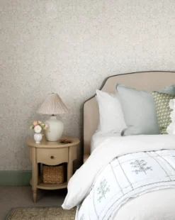 Bronwyn Table Lamp