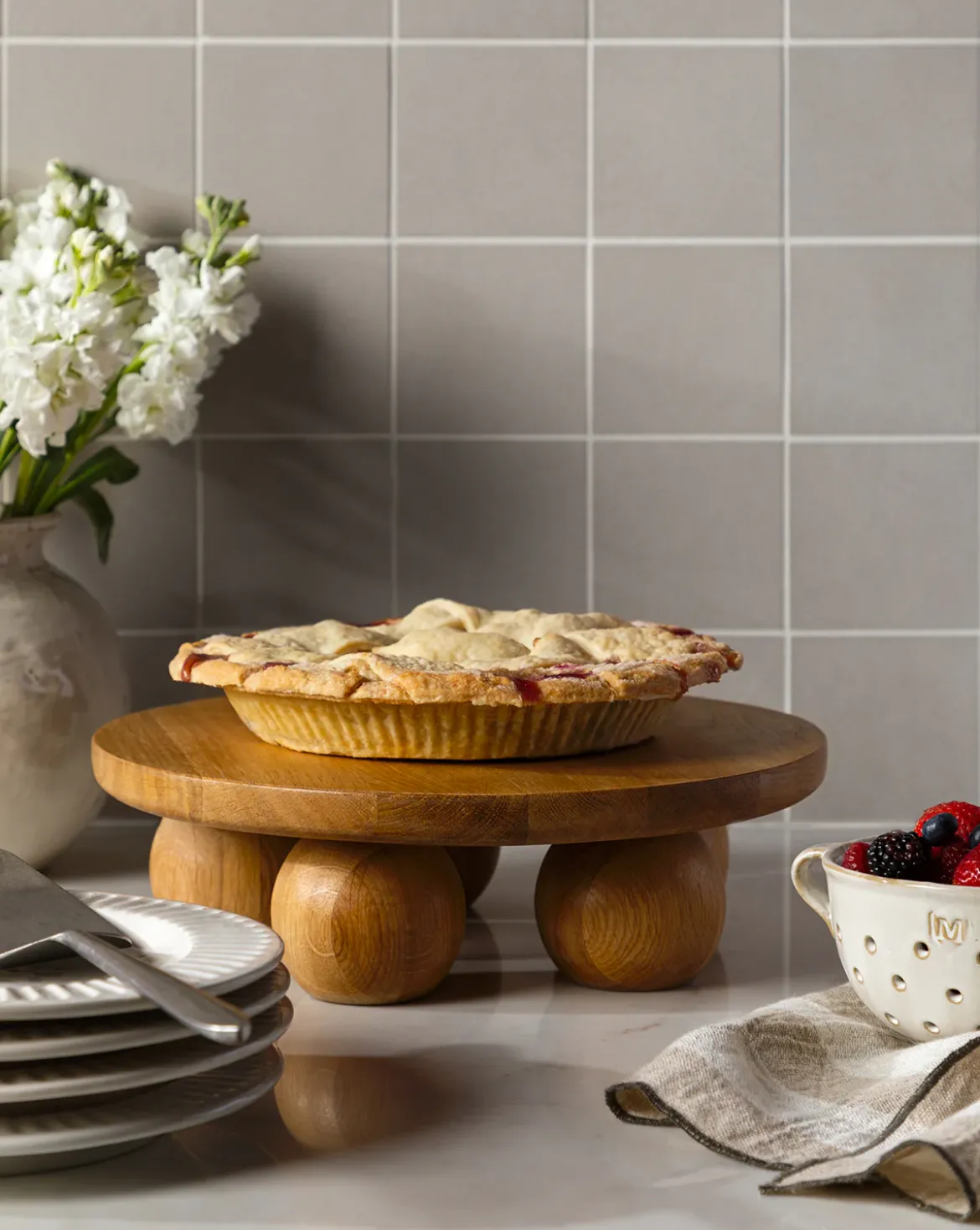 Bronx Oak Pedestal