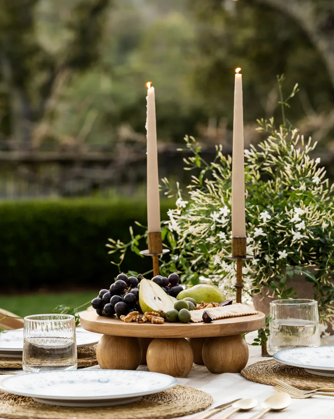 Bronx Oak Pedestal