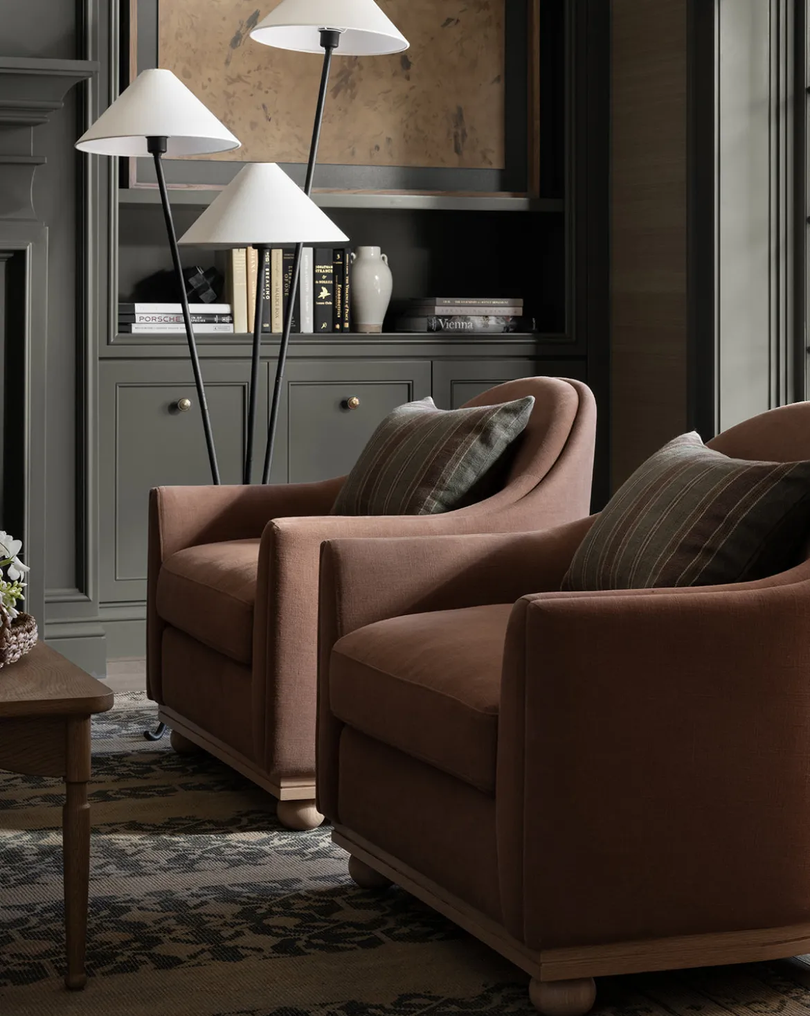 Bunnell Lounge Chair (Ready to Ship)