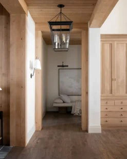 Cornice Hanging Lantern