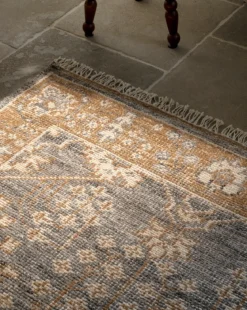 Elison Hand-Knotted Wool Rug