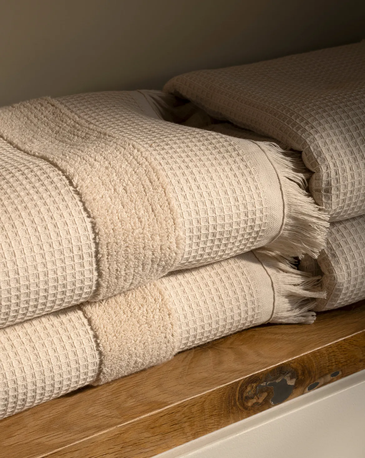 Ellis Organic Bath Collection