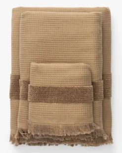 Ellis Organic Bath Collection