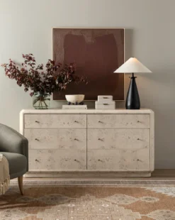 Estrella Hand-Knotted Wool Rug