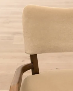 Etienne Lounge Chair