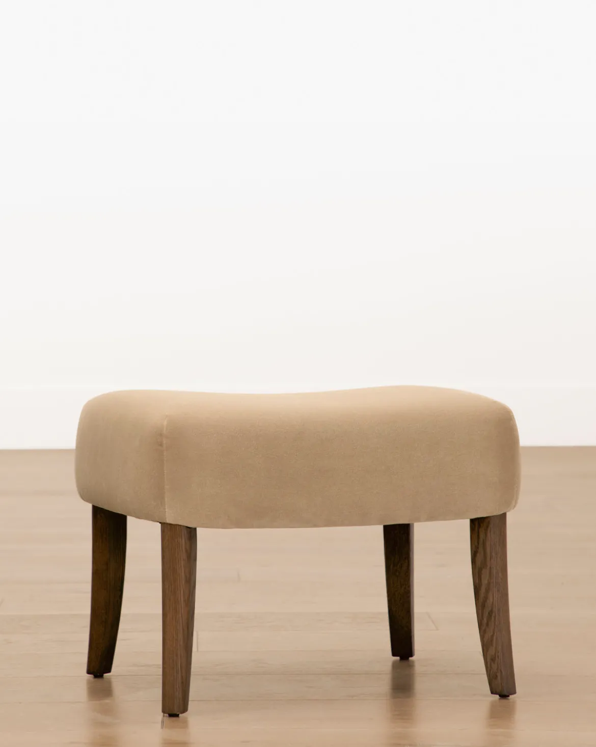 Etienne Ottoman