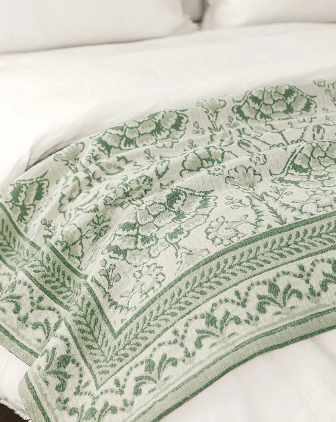 Eulalie Matelasse Coverlet