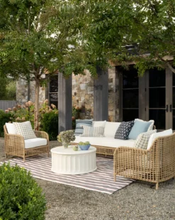 Glenwood Outdoor Lounge Chair (Ready to Ship)
