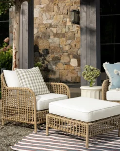 Glenwood Outdoor Lounge Chair (Ready to Ship)