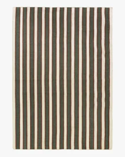Goldie Handwoven Indoor/Outdoor Rug