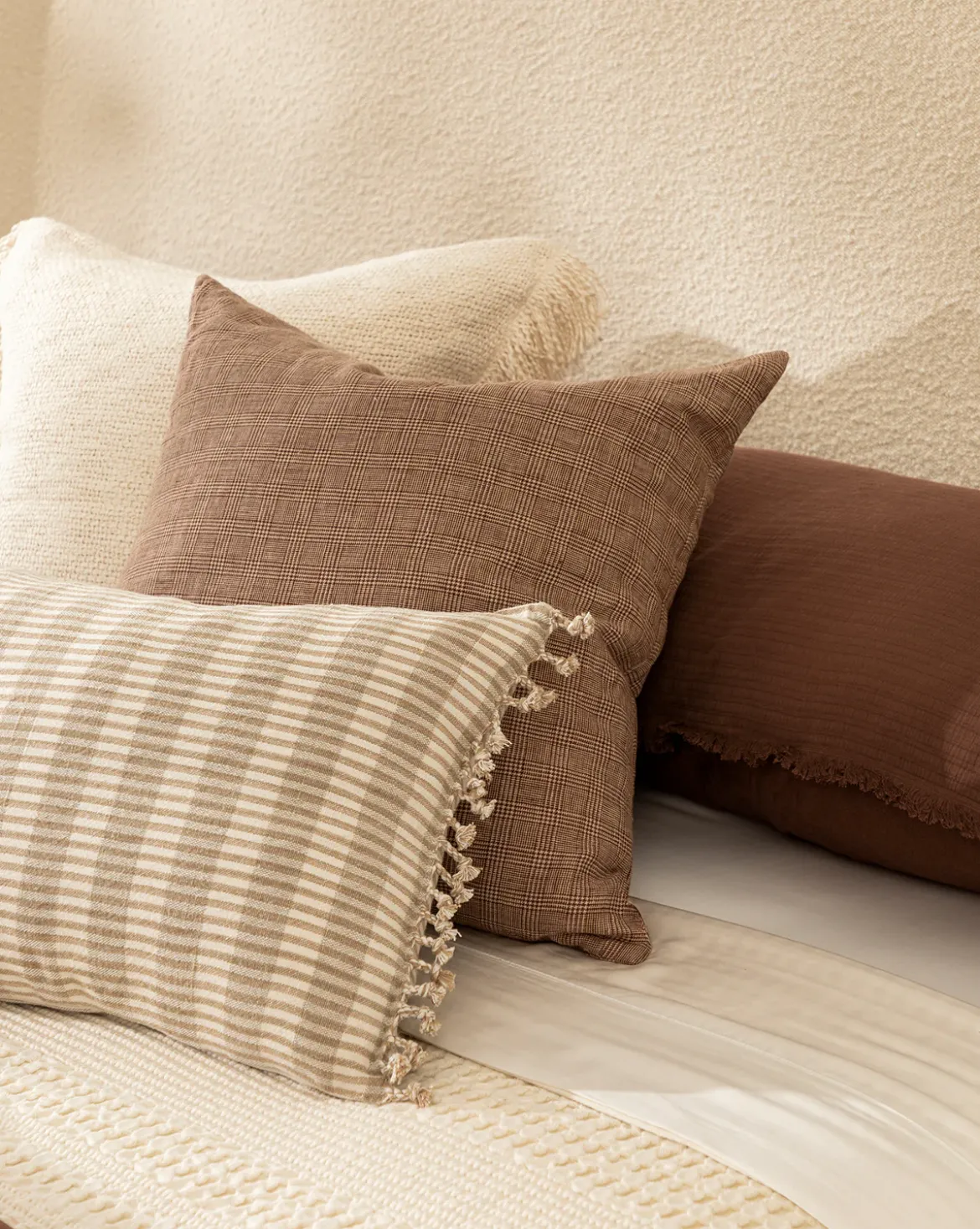 Gwen Pillow Cover