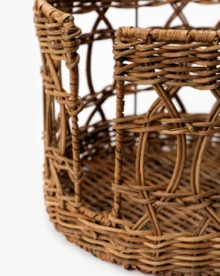 Hand-Woven Wicker Plate Basket