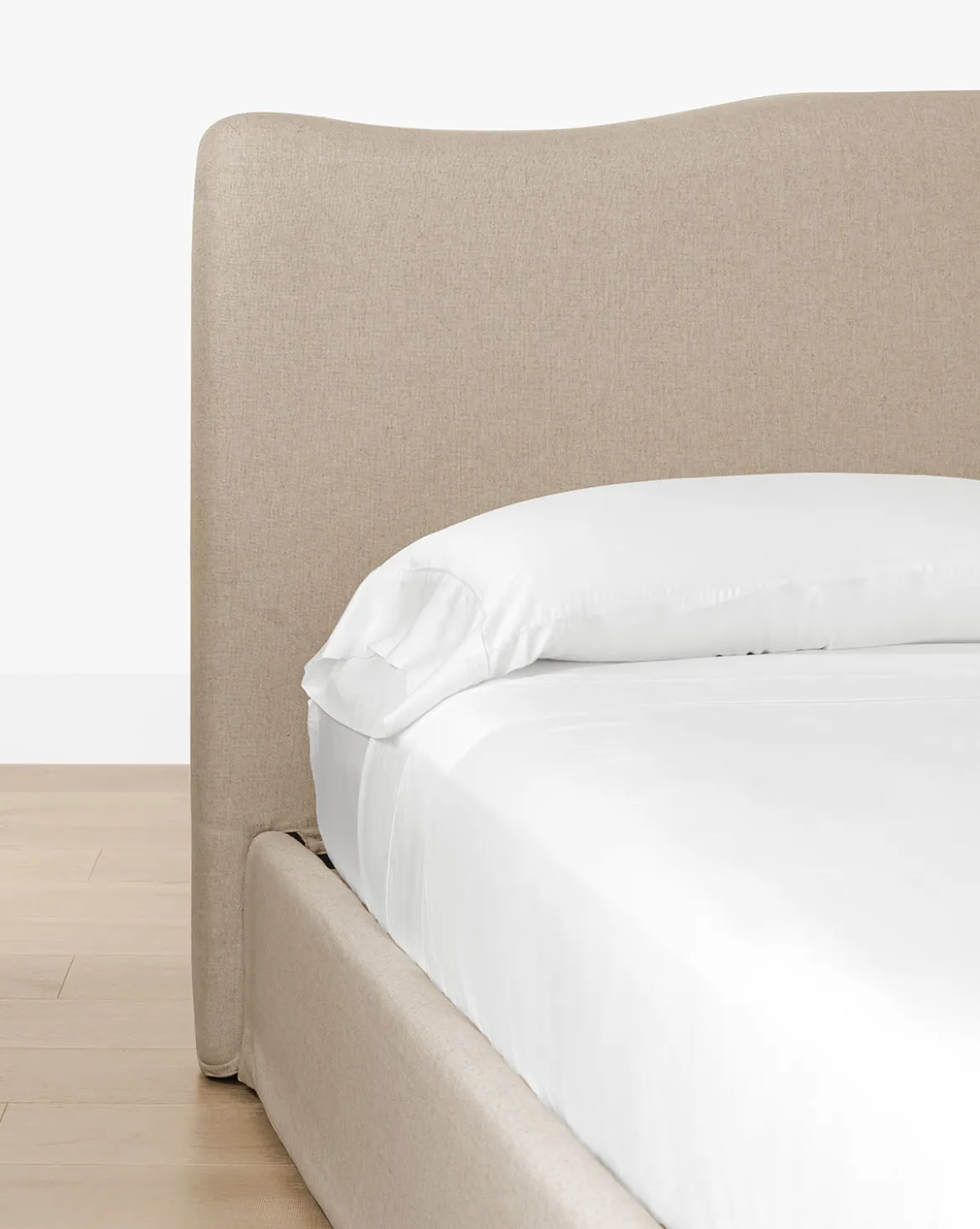Henrietta Bed (Ready to Ship)