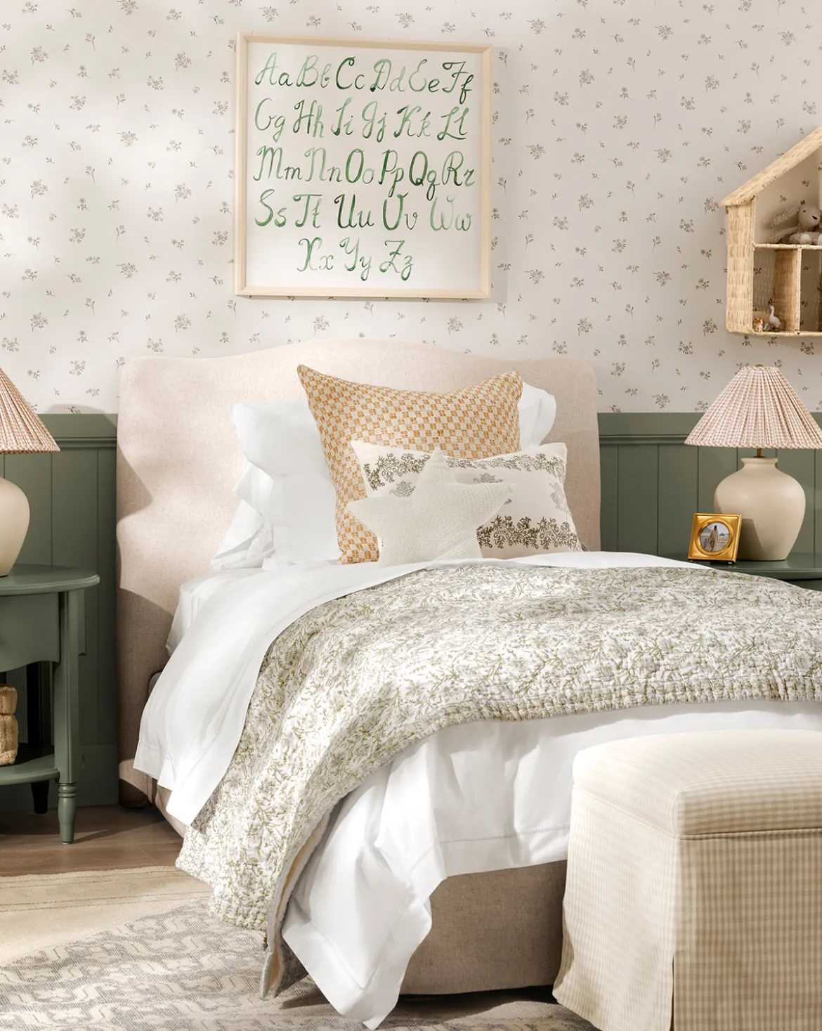 Henrietta Bed (Ready to Ship)