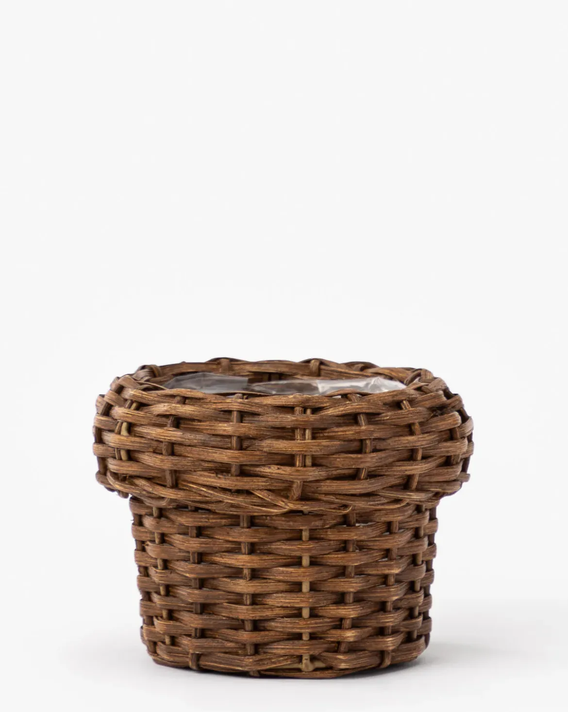 Huger Woven Planter