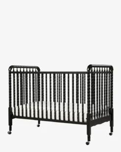 Jenny Lind 3-in-1 Convertible Crib