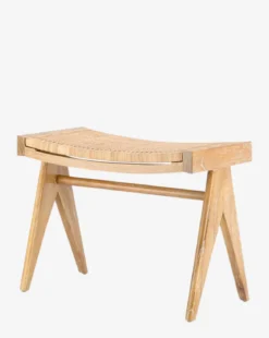 Kareen Stool