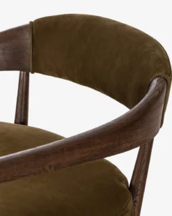 Larisa Lounge Chair