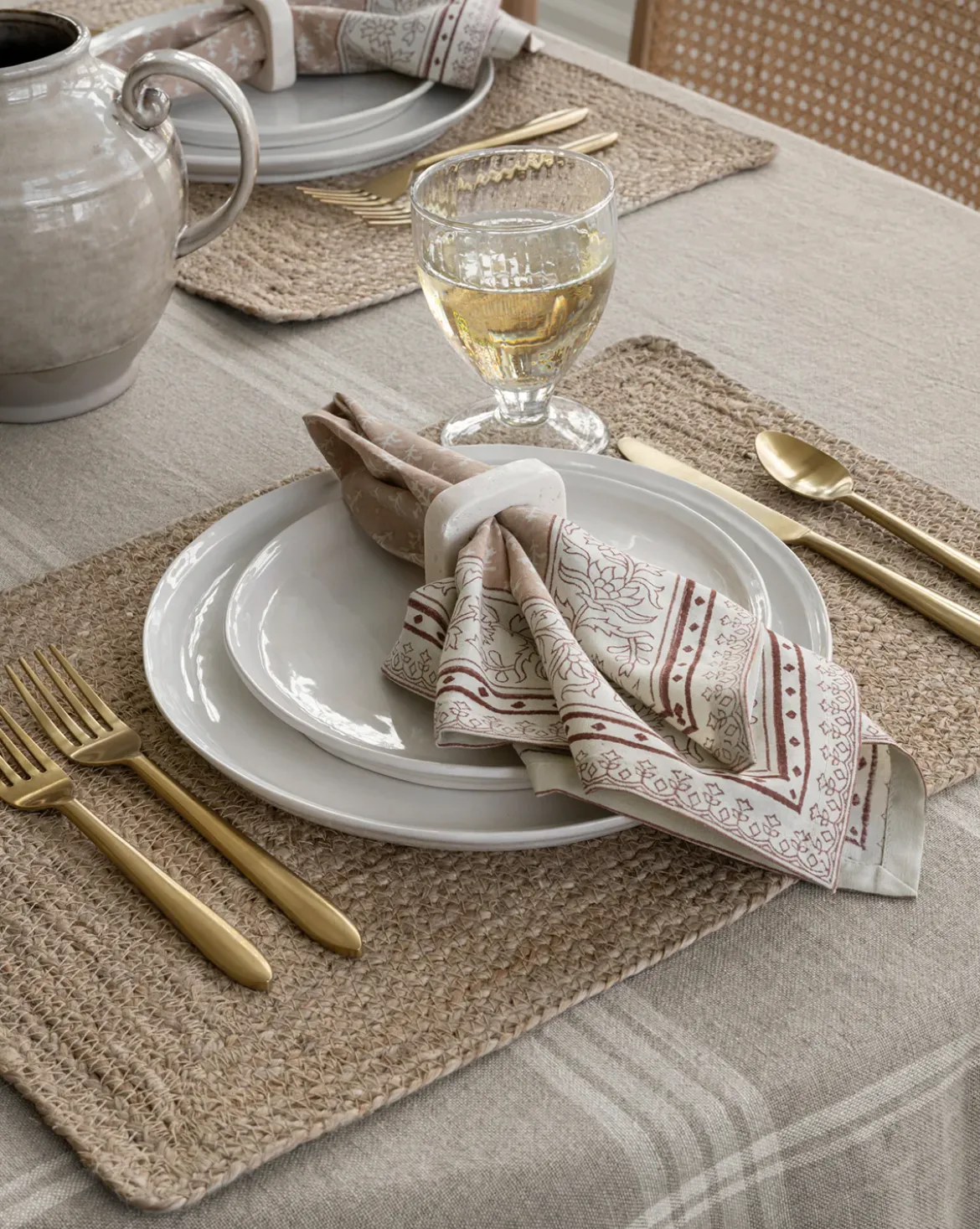 Lilia Flatware (Set of 5)