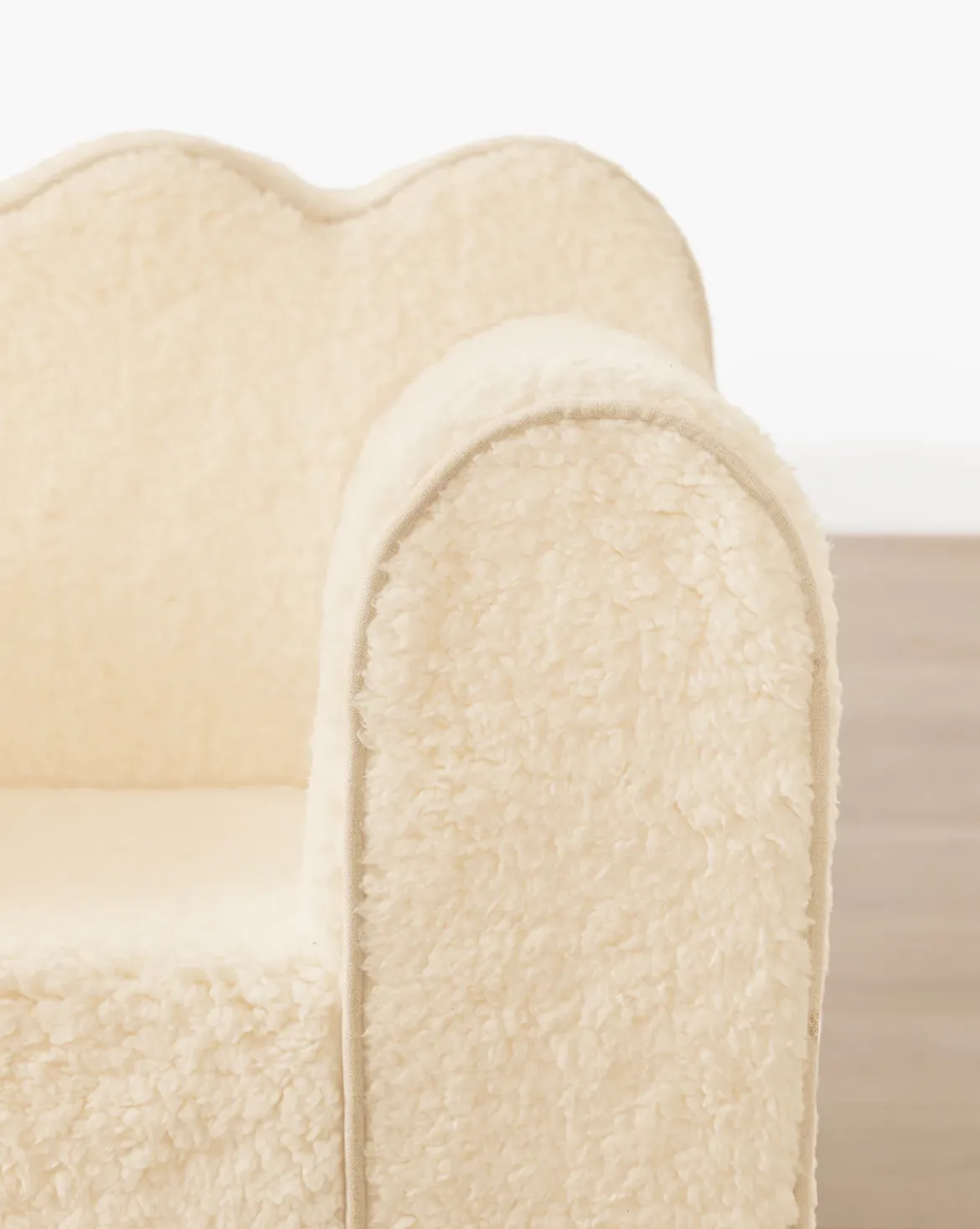 Luciana Kids Chair