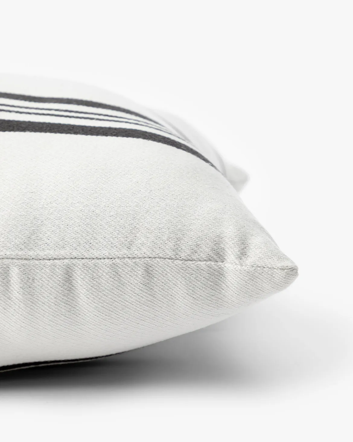 Maren Indoor/Outdoor Pillow
