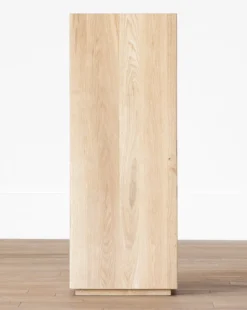 Marlow Pedestal