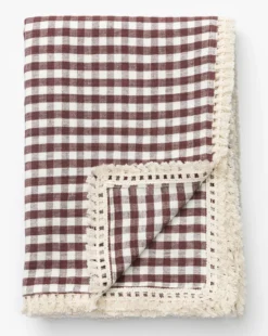 Nevelyn Fringed Tablecloth