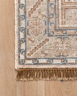 Nunez Hand-Knotted Wool Rug