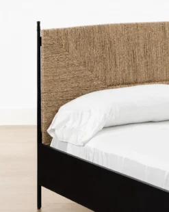 Peregrine Bed