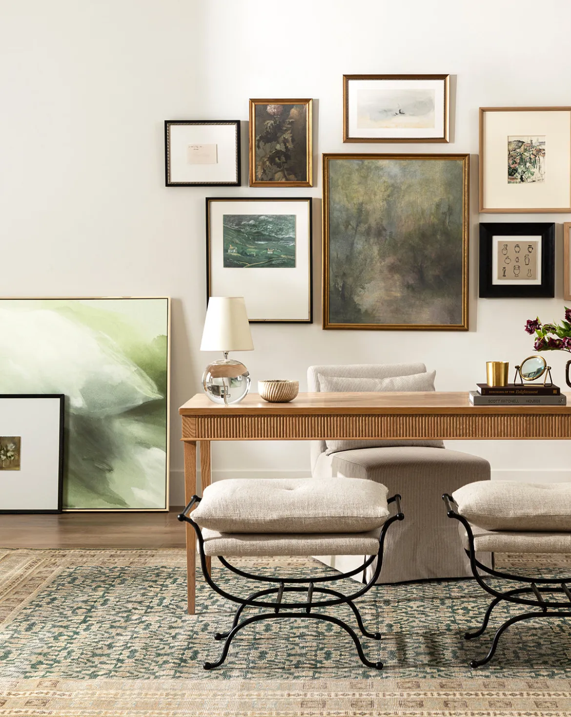 Pieter Desk