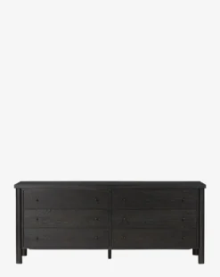 Quillon Dresser