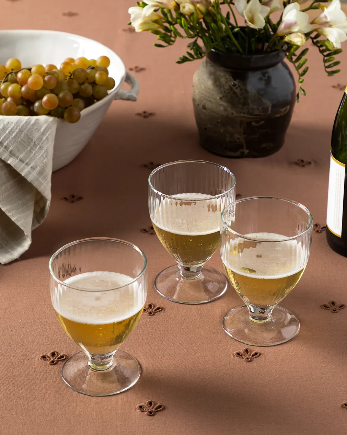 Ribbed Wine Glasses (Set of 4)