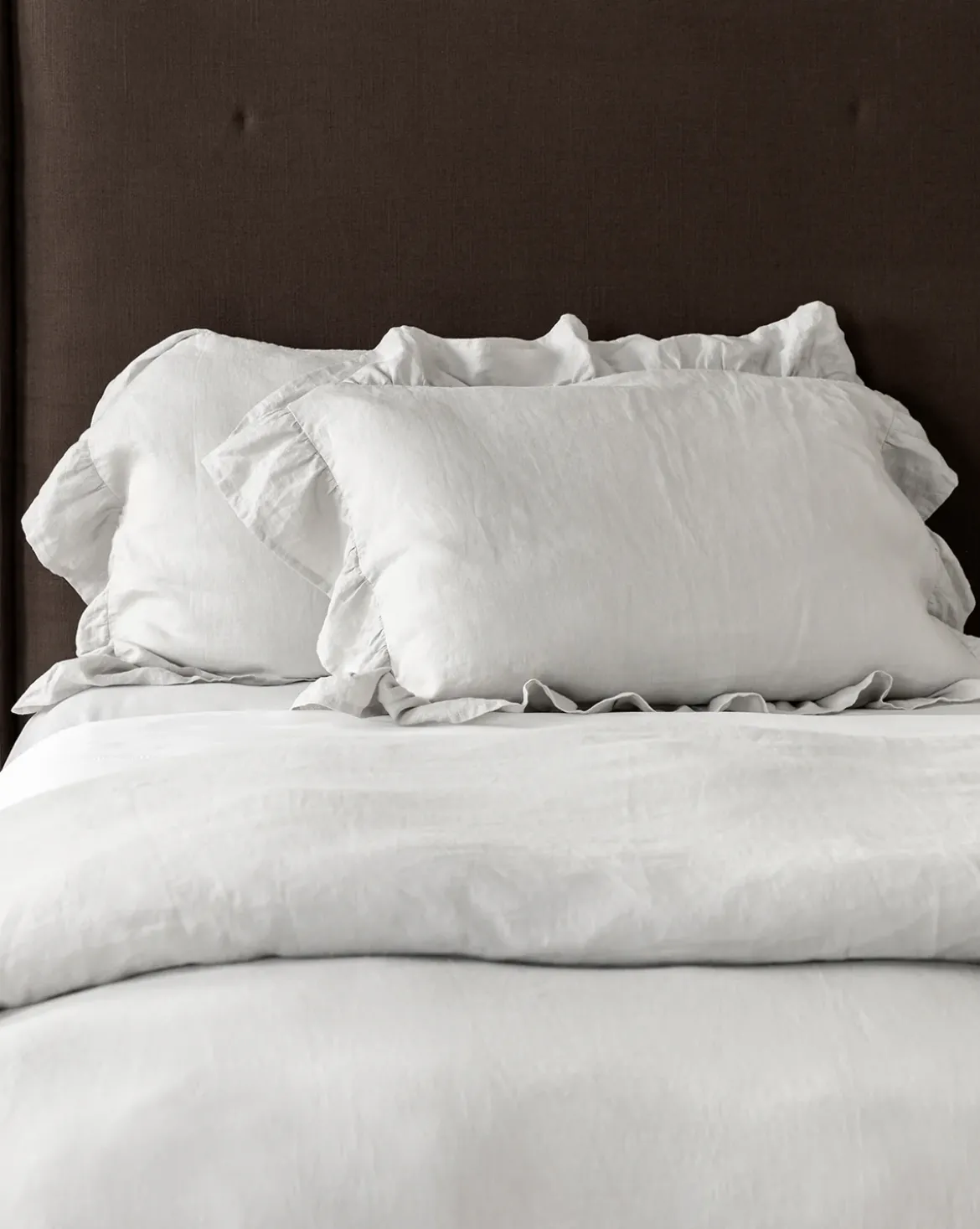 Ruffle Linen Shams (Set of 2)