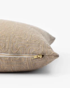 Saren Pillow Cover