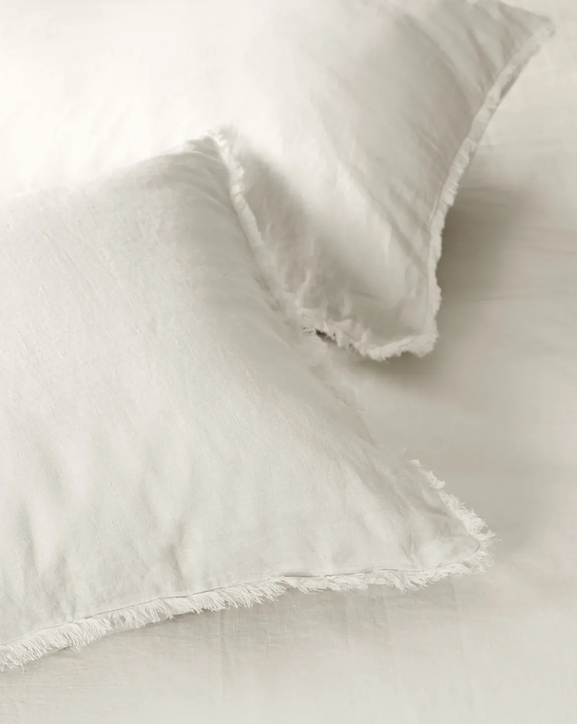 Saville Linen Shams (Set of 2)