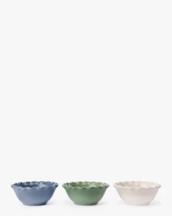 Scalloped Stoneware Bowls (Set of 3)