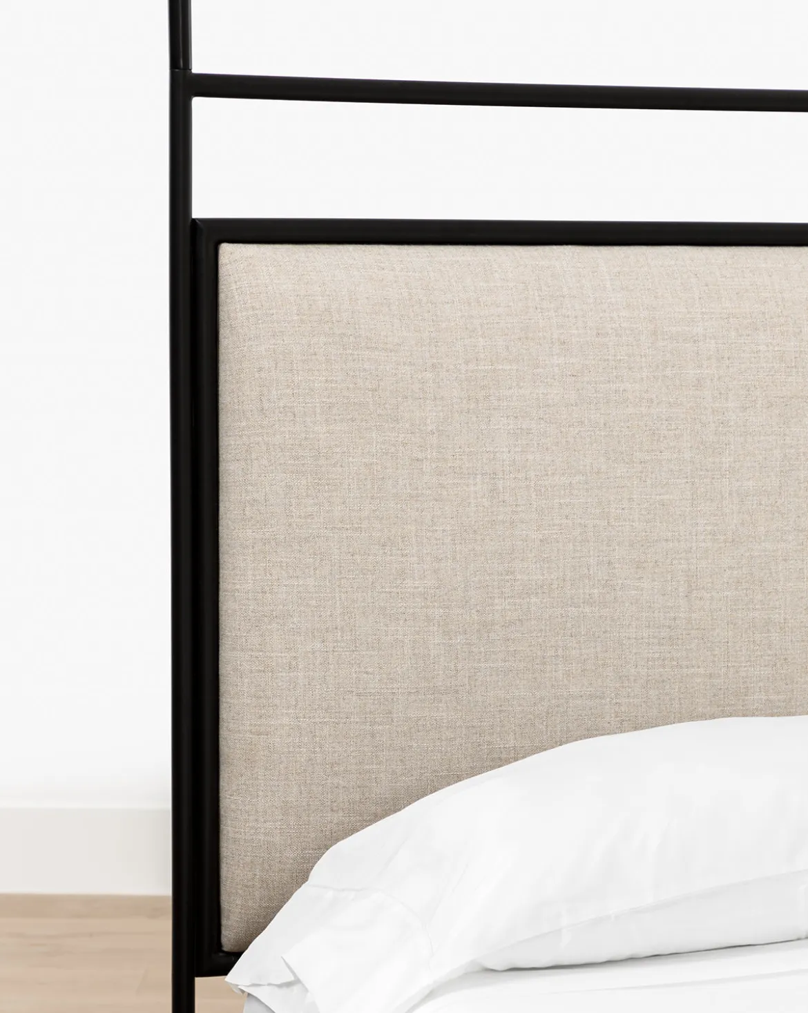 Sutherland Canopy Bed