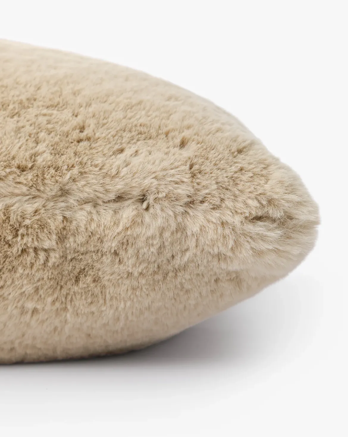 Tove Faux Fur Pillow Cover